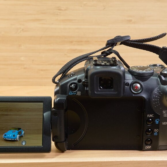 Canon PowerShot S5 IS 8.0MP Digital Camera / 12× Zoom / Tested & Working - Picture 4 of 8